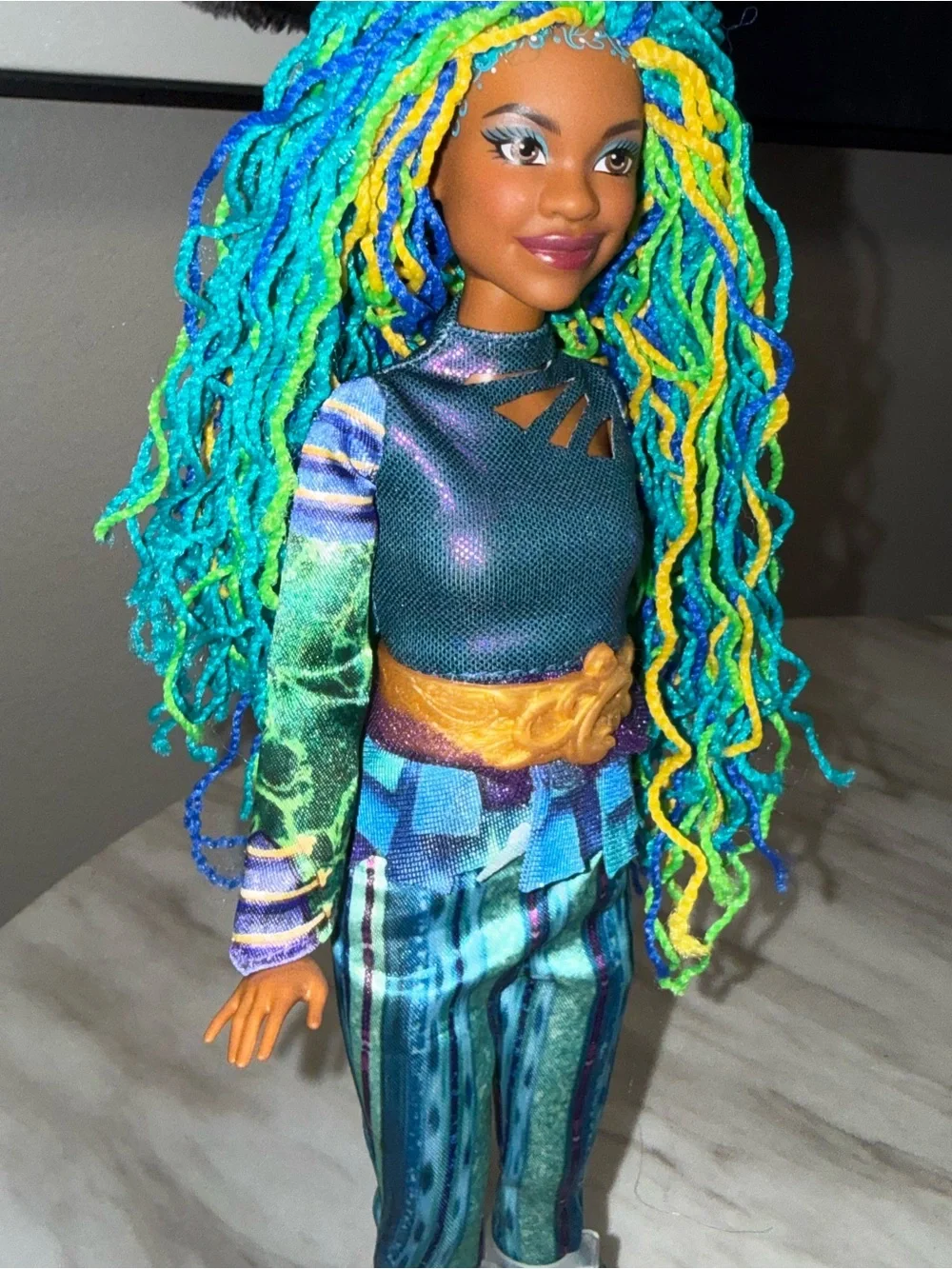 Disney Descendants Rise of Red Iliana doll